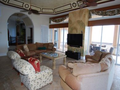 Spacious Living Area